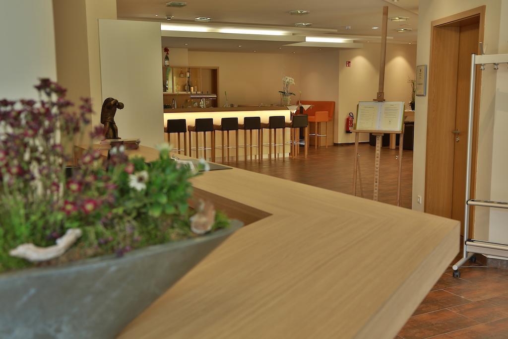 Ardey Hotel วิทเทน ภายนอก รูปภาพ